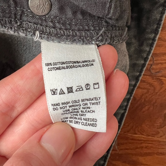 NEW! We The Free - denim skirt - excellent condition! - Picture 6 of 7